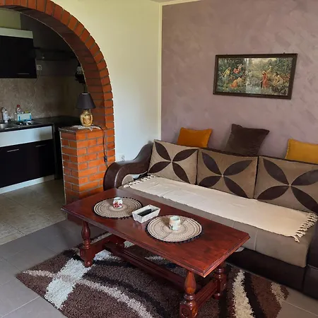 Kuca Na Obali Save Apartment