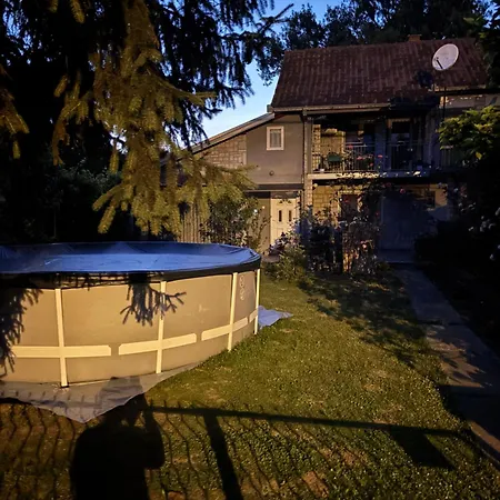 Kuca Na Obali Save * Obrenovac (Belgrade)