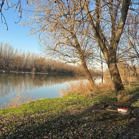 Kuca Na Obali Save * Obrenovac (Belgrade)