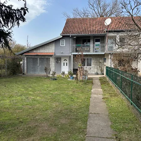 Apartment Kuca Na Obali Save