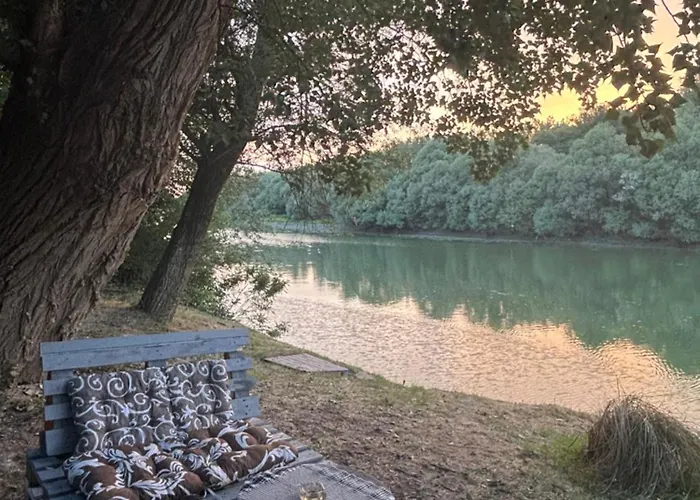 公寓 Kuca Na Obali Save Obrenovac (Belgrade)