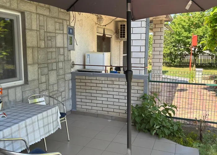 公寓 Kuca Na Obali Save