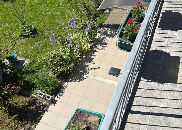 Kuca Na Obali Save 公寓 *