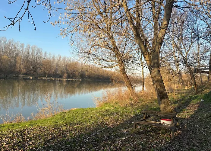 Kuca Na Obali Save * Obrenovac (Belgrade)