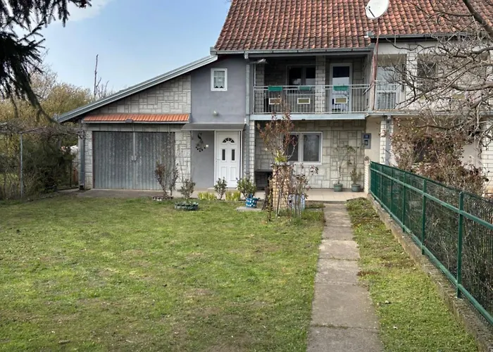 公寓 Kuca Na Obali Save