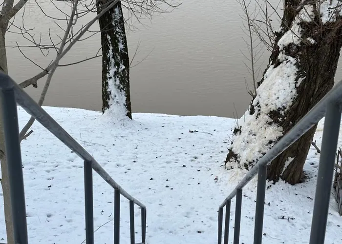 Kuca Na Obali Save *